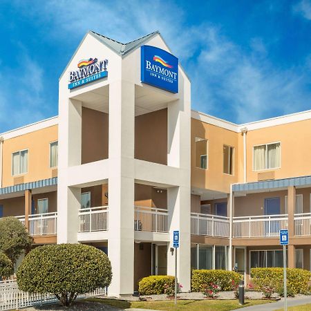 Baymont By Wyndham Savannah Midtown Exterior foto